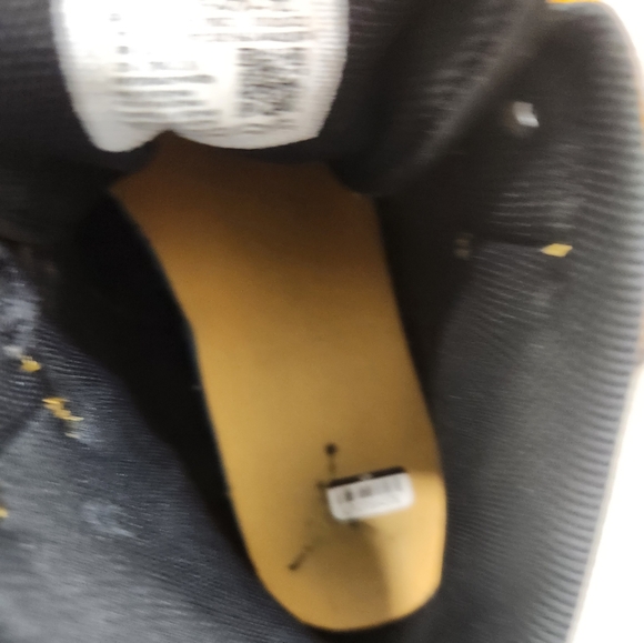 Air Jordan 1 - Picture 4 of 8